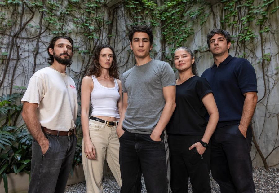 Adorou Silo? Nova superprodução da Netflix tem tudo para ser sua próxima obsessão