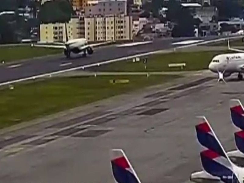 Congonhas registra atrasos em massa após forte tempestade em SP