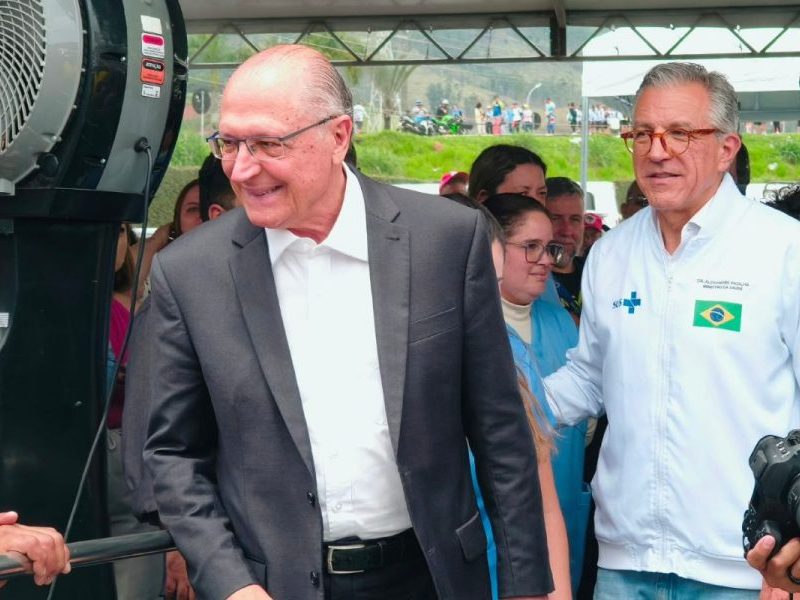 Alckmin defende quebra de sigilo de Flávio Bolsonaro
