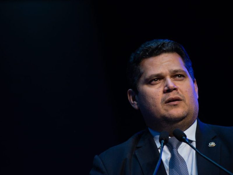 Senado aprova escolta para ex-presidentes da Casa; veja as regras