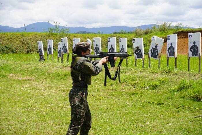 Aman realiza ‘Manobrão’ com mais de 1,2 mil militares no Sul Fluminense