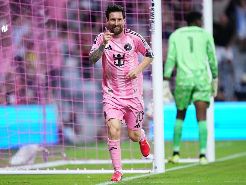 Messi brilha no Inter Miami e atinge 934 gols na carreira