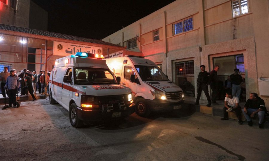 Ataque a tiros durante funeral em igreja na Jordânia deixa oito mortos