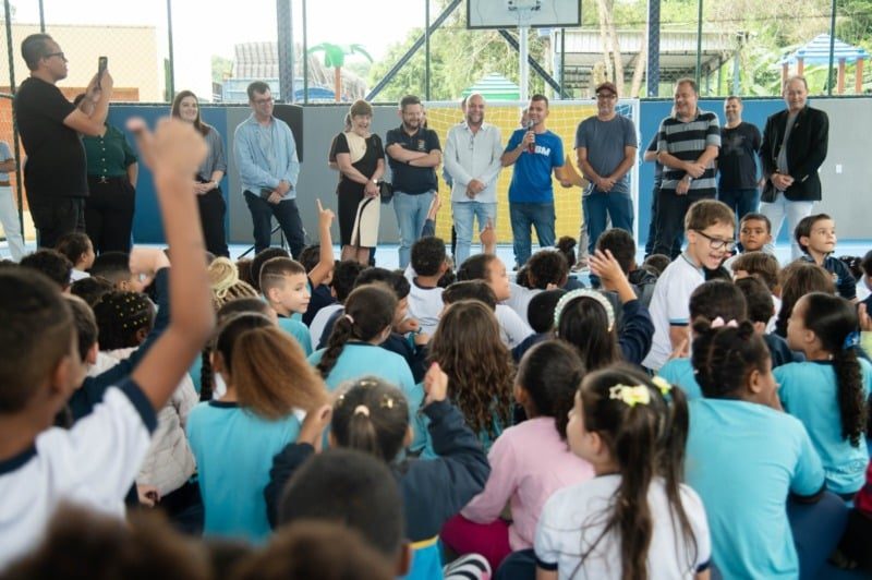 Barra Mansa reinaugura quadra de escola municipal no bairro Bocaininha