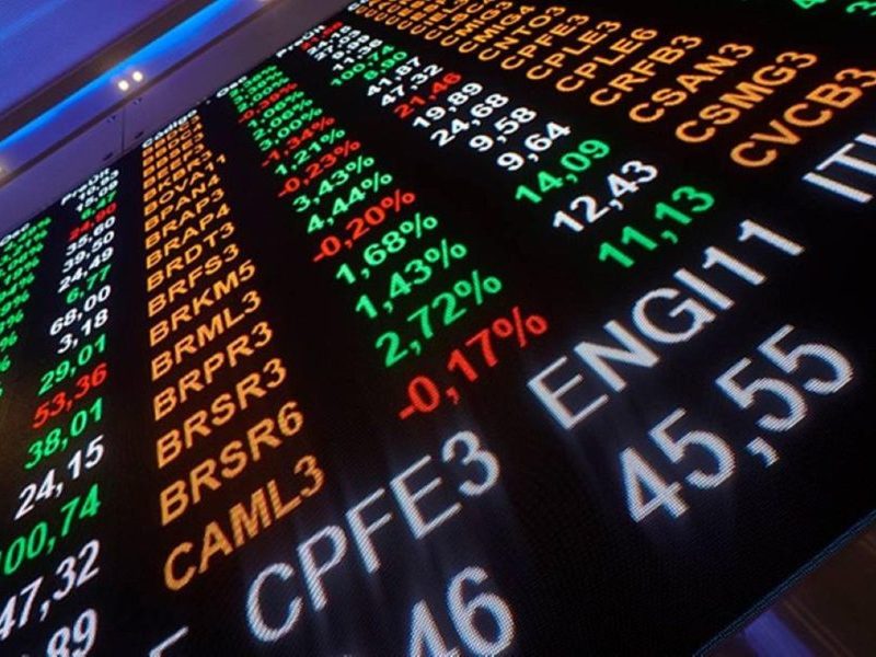Bolsa abre em queda atenta à sinalização fiscal e com Fed no radar