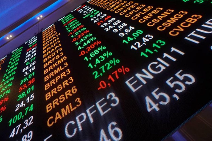 Bolsa abre em queda atenta à sinalização fiscal e com Fed no radar