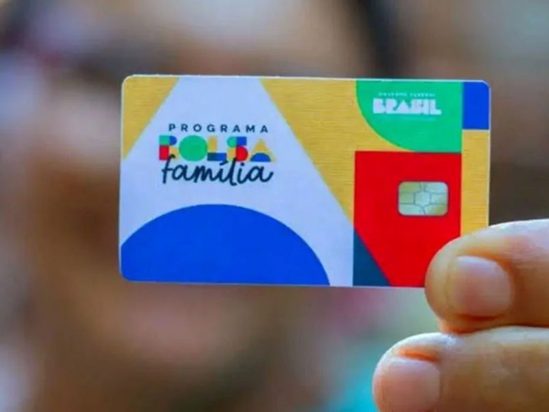 Bolsa Família lidera criação de empregos formais no Brasil em 2026