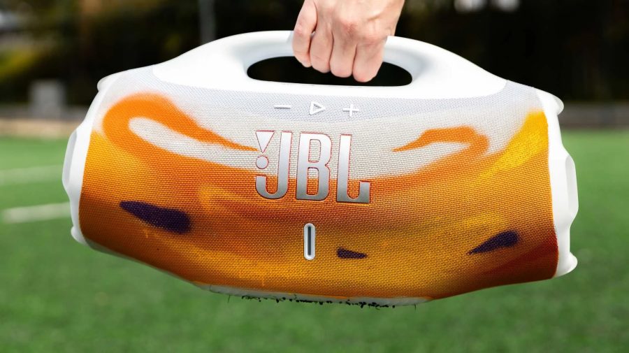 Boombox 4: quanto vale pagar na JBL grandona na Black Friday?