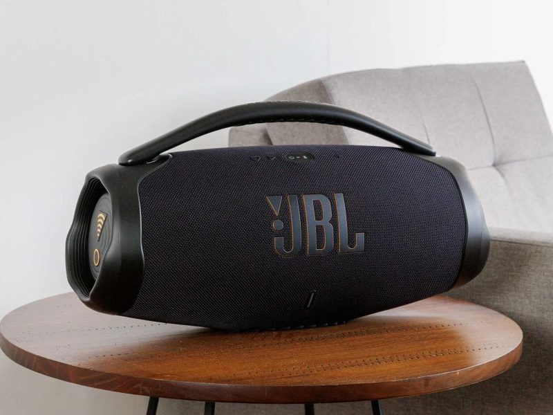 JBL Boombox 4 vs Boombox 3: qual vale a pena na Black Friday?