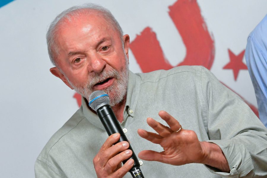 Chefe da missão da OEA para eleições no Brasil comemorou "Lula livre"