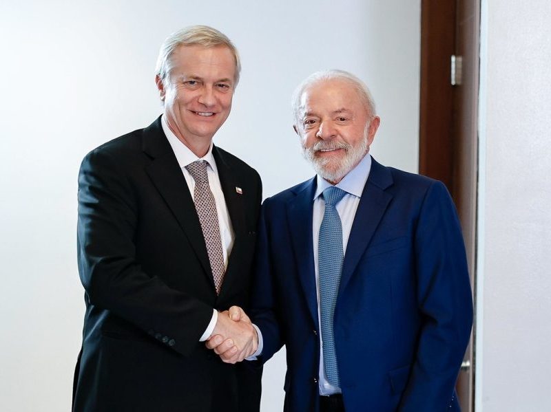 Chile informa que presidente José Kast comparecerá à posse de Lula