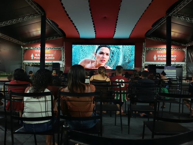 Projeto Cinemáximo Itinerante leva cinema gratuito à Estrutural