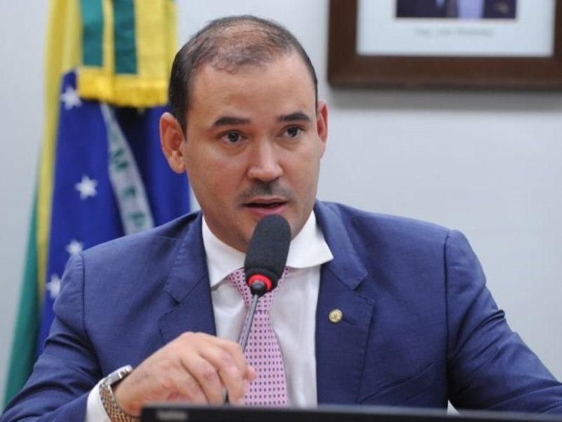 Com virada no 2º turno, Vicentinho Júnior é eleito governador do Tocantins