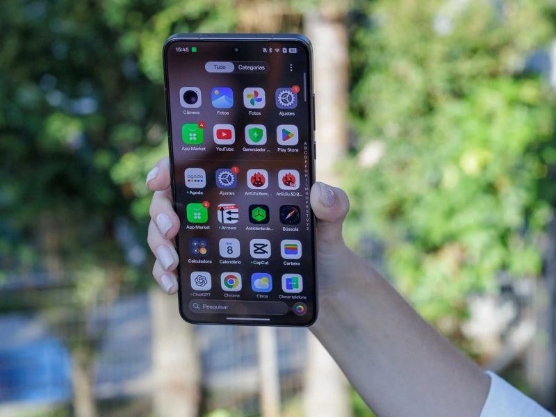 Como saber se alguém espiona seu celular: 5 sinais de alerta