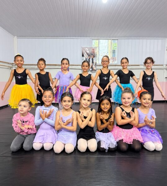 Companhia Pequena Princesa estimula criatividade com Semana do Tutu Maluco
