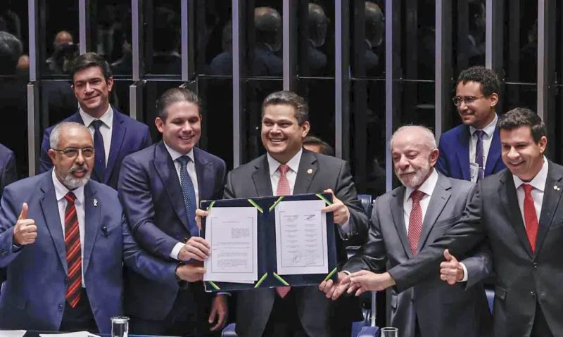 Fim da escala 6×1: entenda as novas regras da jornada de trabalho