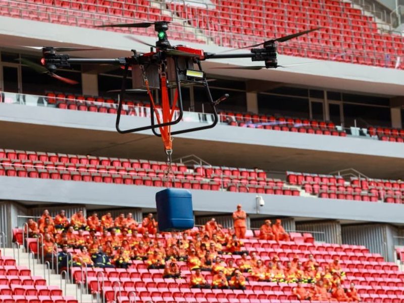 Corpo de Bombeiros simula ataque terrorista com drone no Mané Garrincha