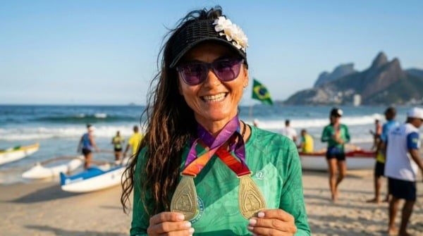 Corpo de campeã pan-americana de canoagem é velado no Rio