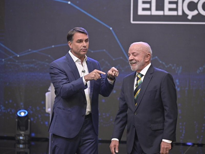 Datafolha: rejeição a Flávio é de 46% e a de Lula registra 45%