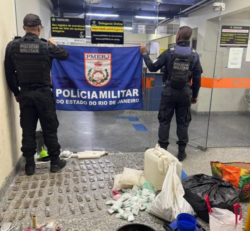 Polícia apreende carga de drogas em área de mata de Angra dos Reis