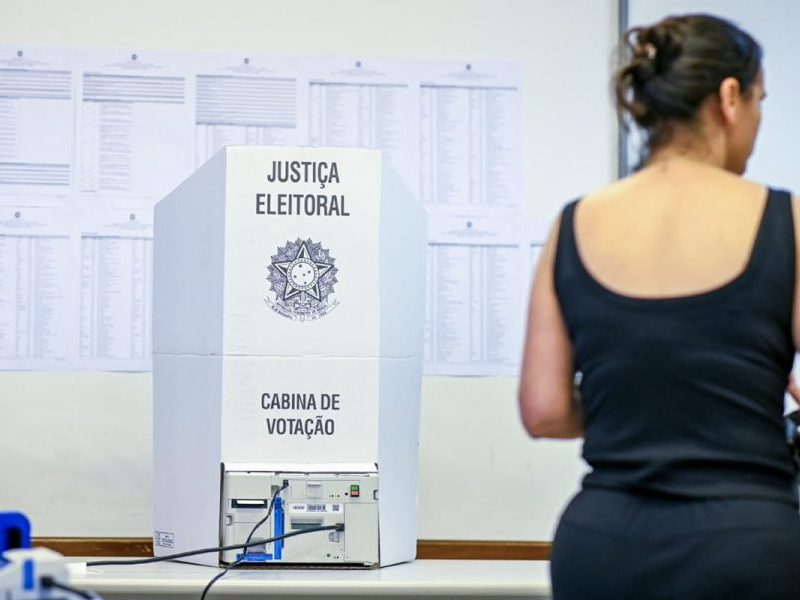Eleitor deve levar 41 segundos para votar no segundo turno, prevê TRE-DF