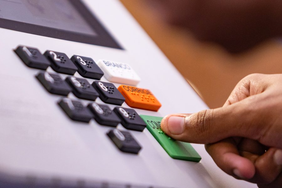 Eleitores só poderão ser presos em flagrante a partir desta terça (20/10)