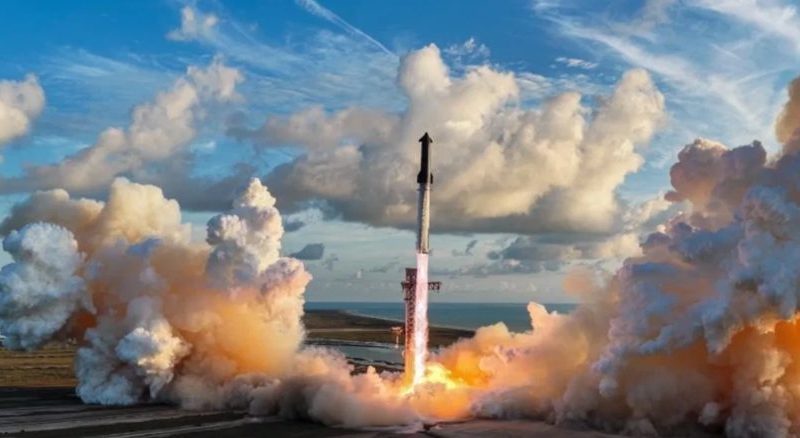 Elon Musk quer dar US$ 10 bi em ações da SpaceX a crianças