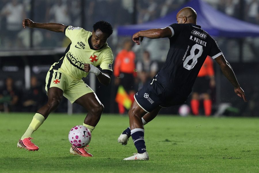 Em abertura da rodada, Vasco e Remo empatam sem gols no Brasileirão