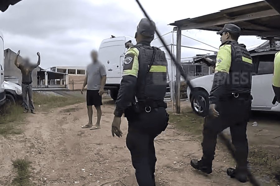 Expresso chapado: PM apreende 700 kg de maconha em meio a café