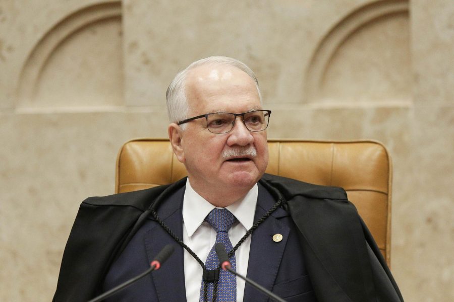 Fachin devolve Farra do INSS a Mendonça, mas mantém controle do Caso Master