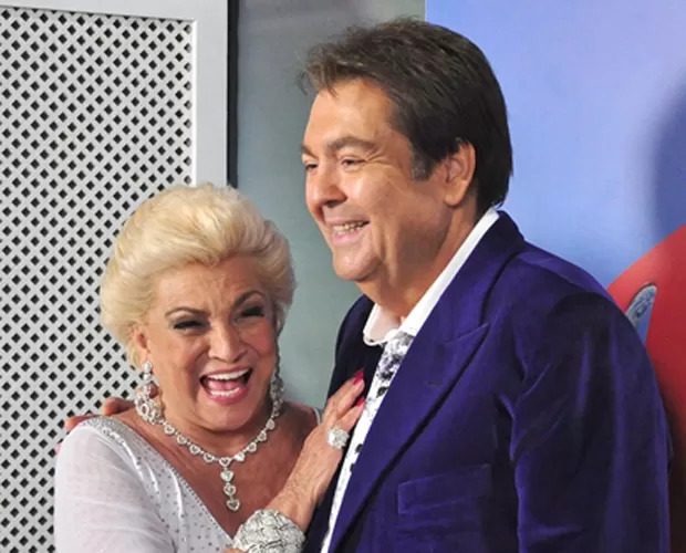 Filho de Hebe Camargo rebate invasões em antiga mansão da TV