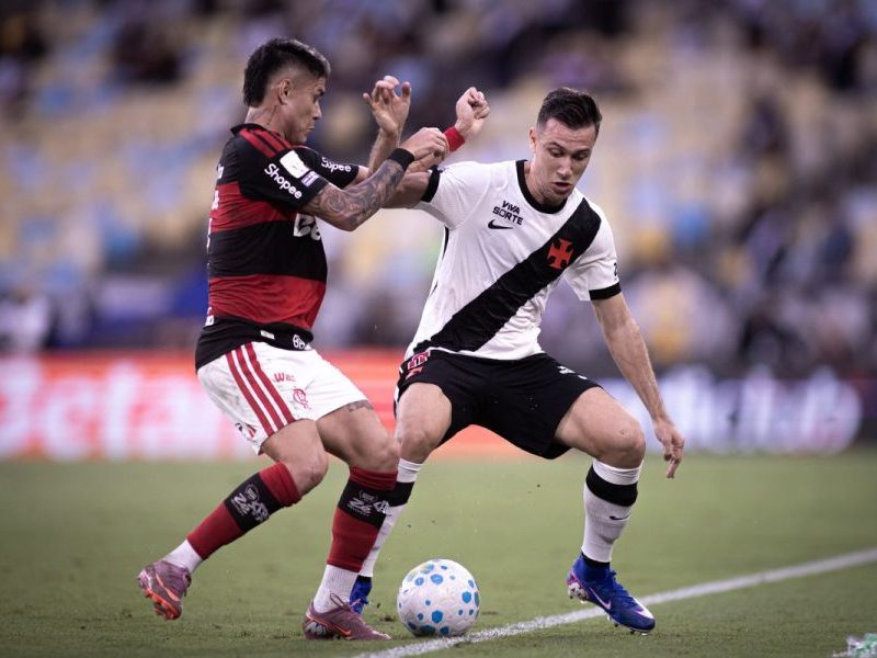 Flamengo e Vasco estão escalados para o Clássico dos Milhões; confira