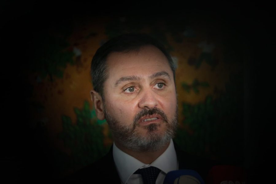 Flávio aciona Justiça Eleitoral contra diretor-geral da PF