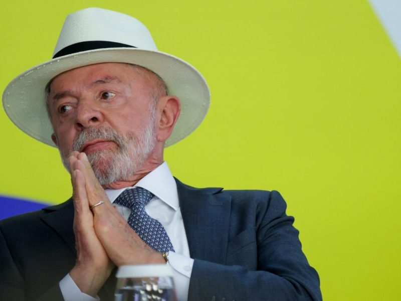 “Fui escolhido por Deus”, diz Lula após ser eleito para o 4º mandato