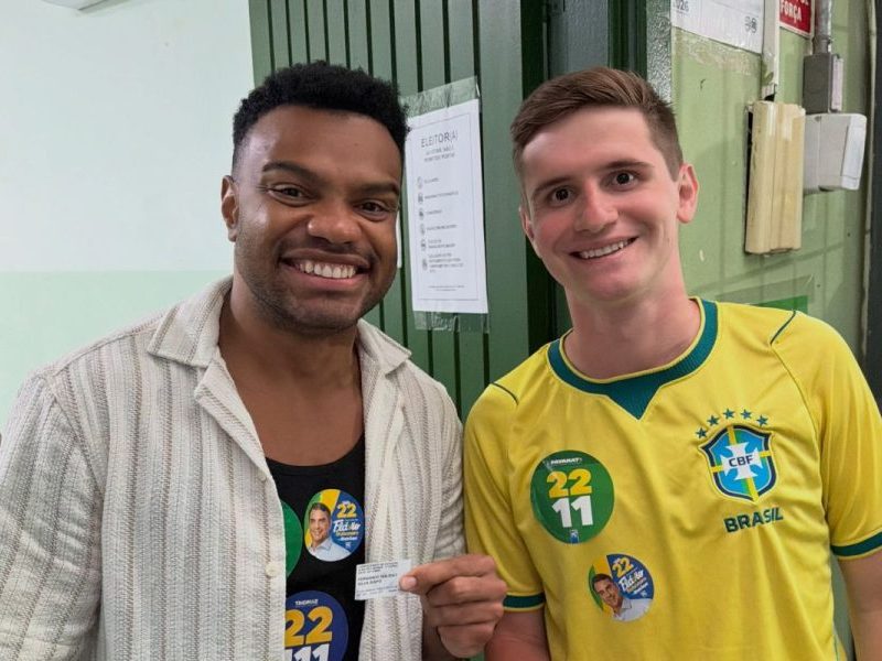 Gabinete de Pavanato paga R$ 400 mil a Fernando Holiday por consultoria