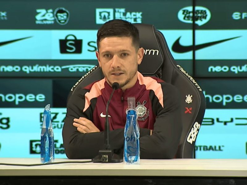 Garro se defende após rumores de atrito no Corinthians: “Muitas mentiras”