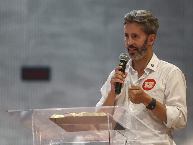 Eleições DF: Leandro Grass promete cursos grátis de tecnologia