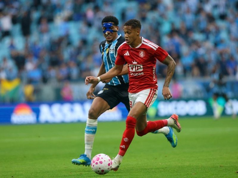 Grêmio e Inter empatam no Gre-Nal e continuam no Z4