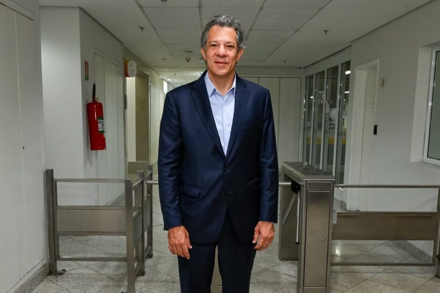 Haddad reclamou da desoneração dos combustíveis....do governo Bolsonaro