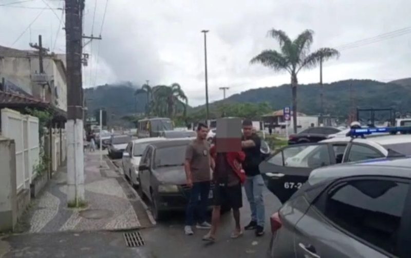 Homem é preso por furto em condomínio em Angra dos Reis