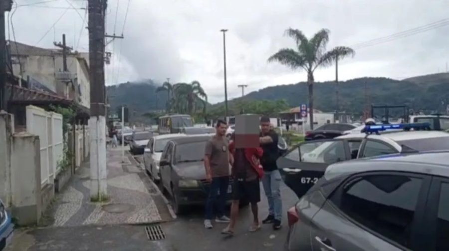 Homem é preso por furto em condomínio em Angra dos Reis