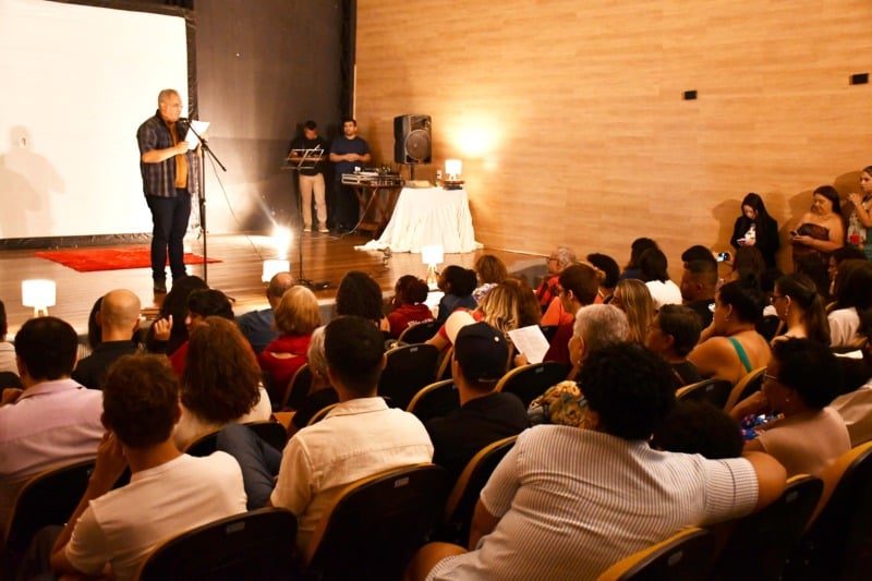 Inscrições para concurso Poetas das Agulhas Negras terminam nesta sexta