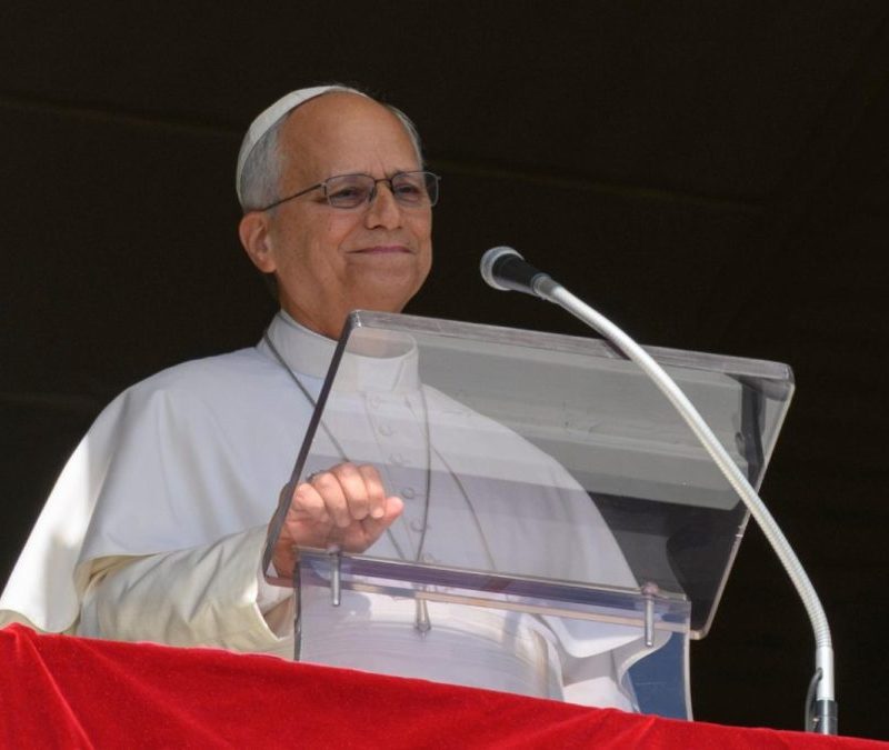 Papa Leão XIV interna em Roma para cirurgia no pulmão