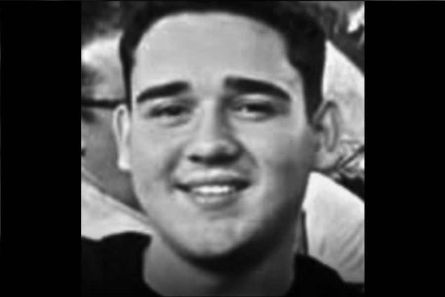 Jovem de 19 anos morre durante carreata em apoio a Flávio Bolsonaro