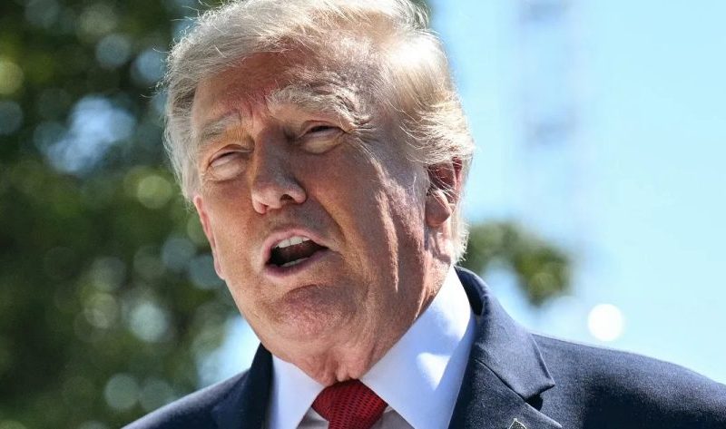 Juíza ordena que Trump preste depoimento em processo contra a BBC