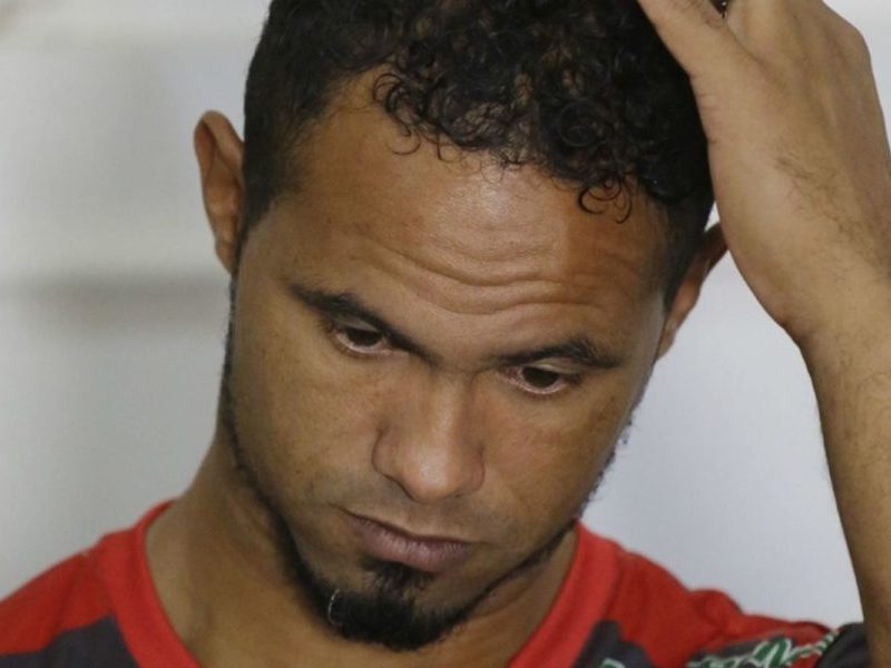 Justiça nega habeas corpus e mantém goleiro Bruno no regime fechado