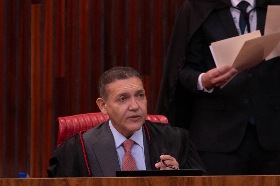 Kassio cobra dados sobre suspeita de ação coordenada do “Exército do Lula”