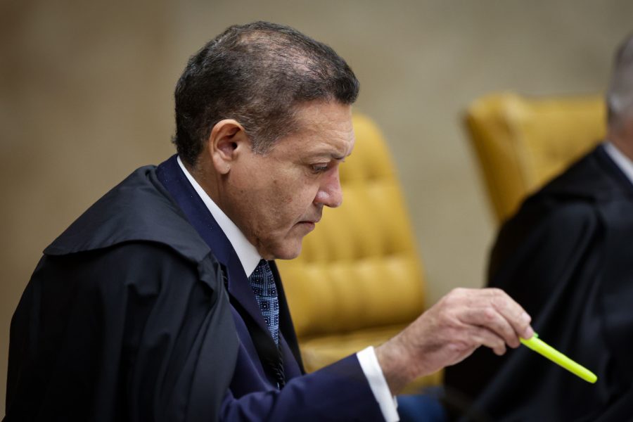 Kassio dá andamento à revisão criminal de Bolsonaro três dias após 2º turno