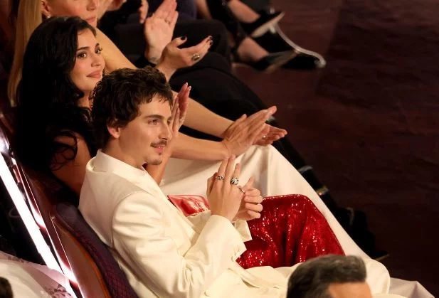 Kylie Jenner estaria incomodada com situação no relacionamento com Timothée Chalamet, diz site Kylie Jenner estaria incomodada com situação no relacionamento com Timothée Chalamet, diz site