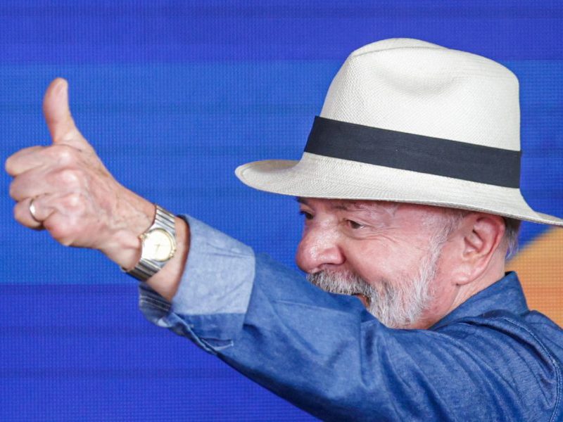 Lula após reeleição: “Precisamos governar para 215 milhões de brasileiros”